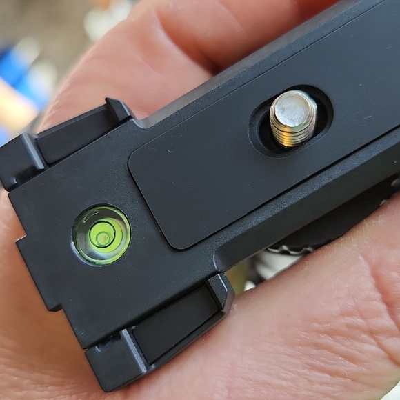 King joy professional mini tripod ☆ Bendy legs & Bluetooth remote ☆ Brand New ☆ - Picture 11 of 12